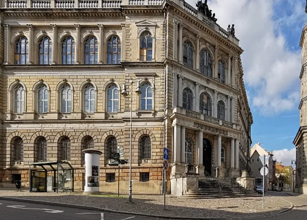 Ehemalige Landesbank Ansicht Burgstraße 