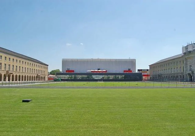 Blick zum Atrium