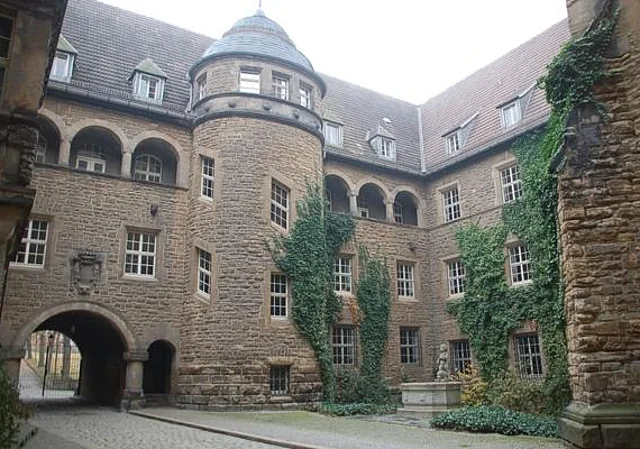 Innenhof, Nordost