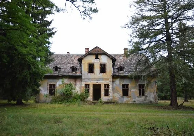 Truppenübungsplatz Oberlausitz, Gutshaus/Forsthaus