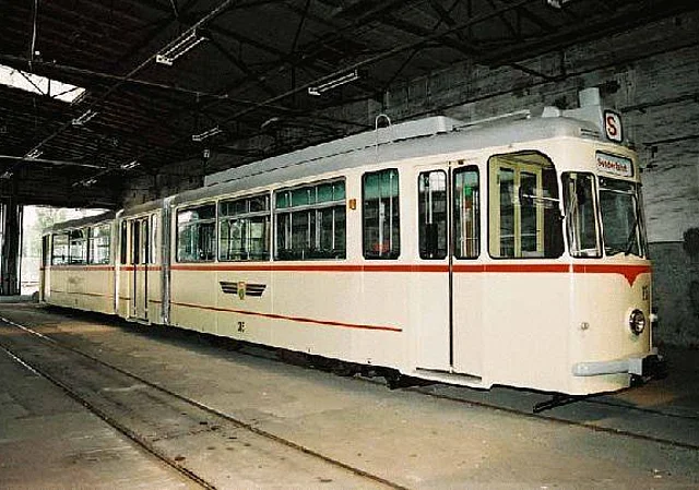 Gelenkwagen 215