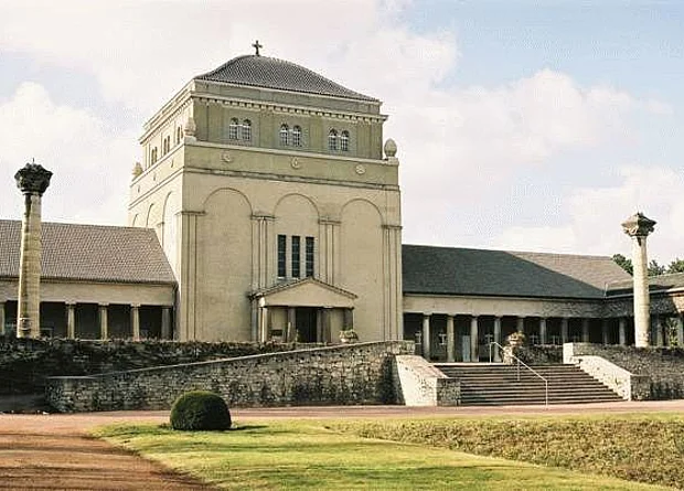 Zentralbau, Südost 