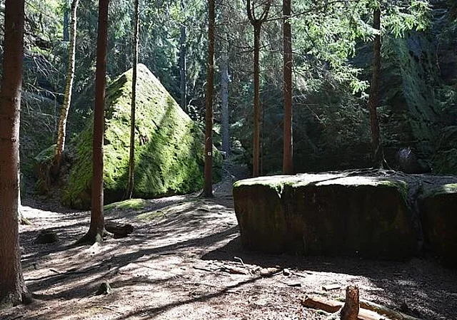 Nikolsdorfer Wände, Bärs Grund