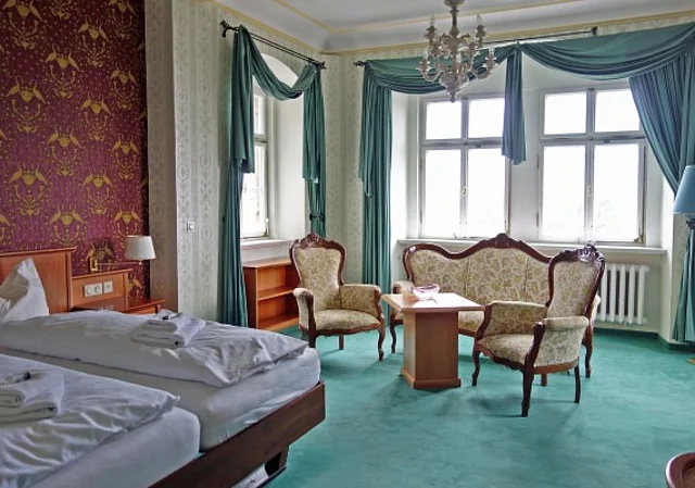 Neues Schloss - Hotelzimmer