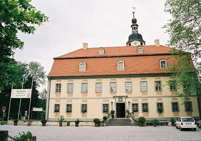 Schloss, Südwestseite, Eingang