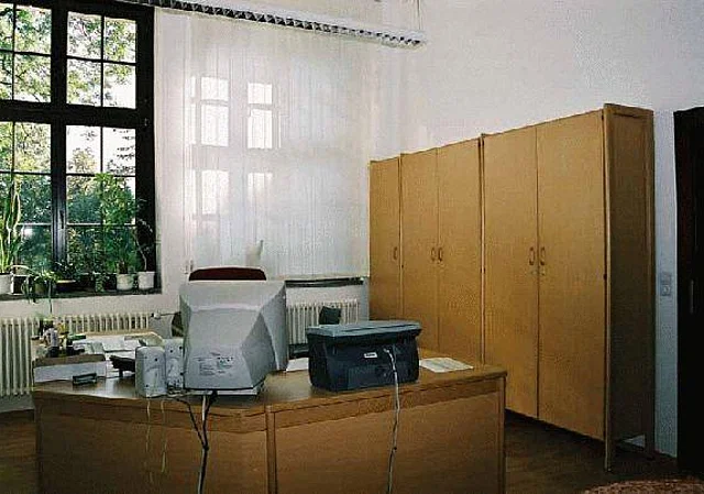 Verwaltungstrakt