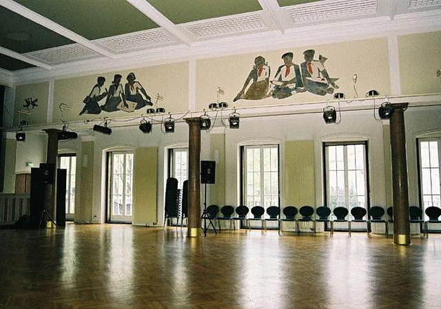 Pionierhaus, Saal, 1. OG