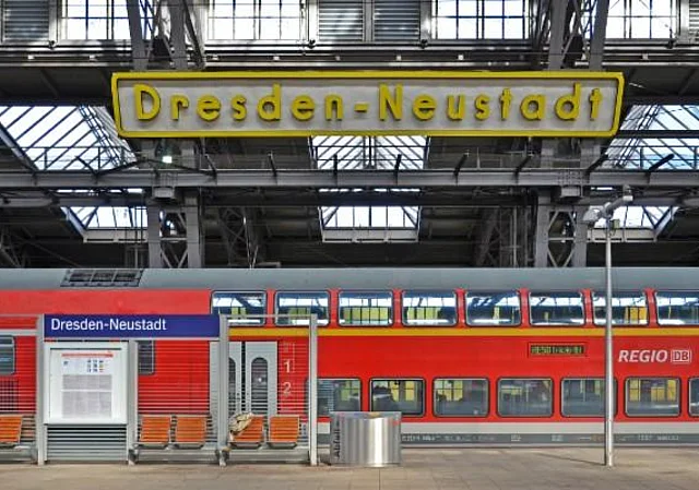 Bahnhof Dresden-Neustadt, Bahnsteighalle