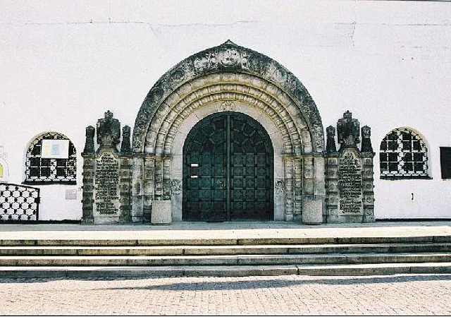 Eingang Unterkirche, Südwestseite