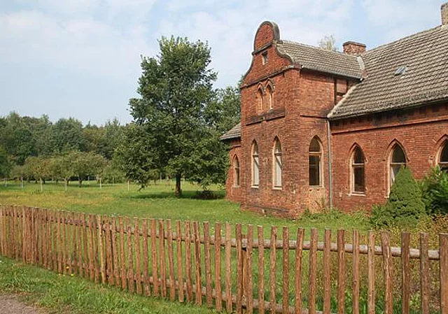 Gartenhaus, Straßenseite, Südost