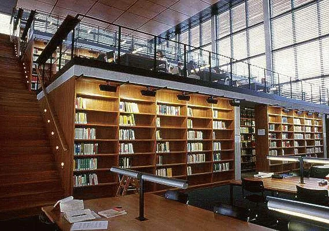 Bibliothek im Juridicum
