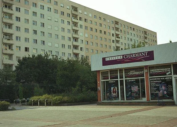 Johannes-R.-Becher-Straße 