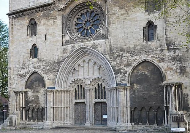 Westportal
