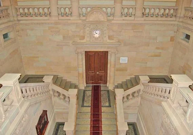 Vestibül