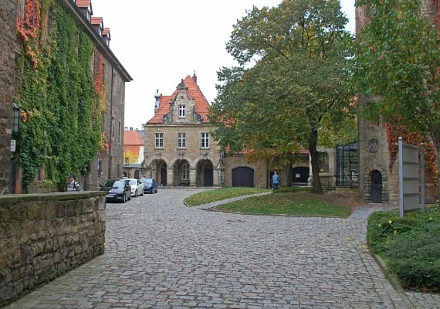 Vorhof nach Norden