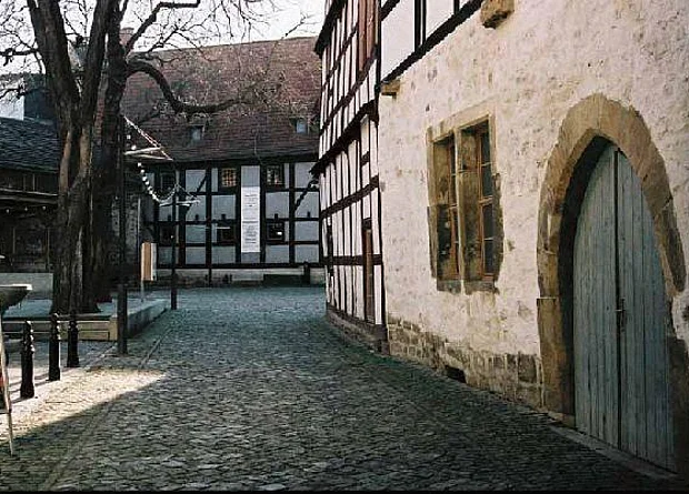 Hof Blick nach Südwesten 