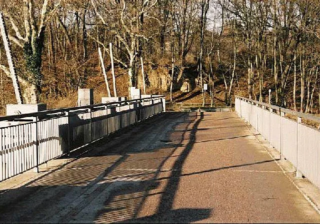 Papierwehr Brücke Blick nach Westen