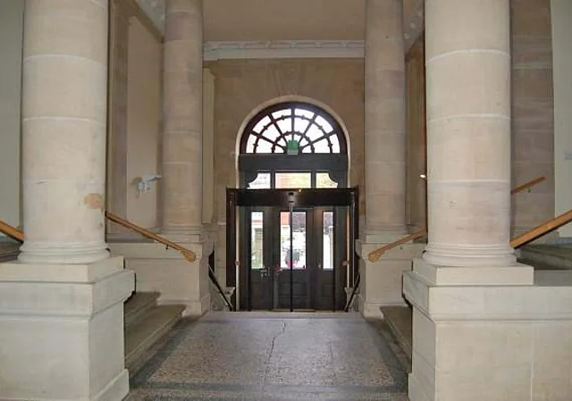 Vestibül