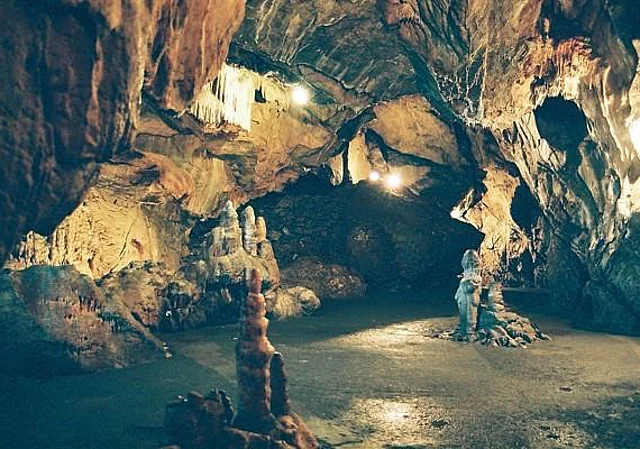 Baumannshöhle