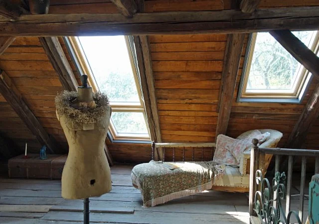 Herrenhaus Ferienwohnung Dachboden