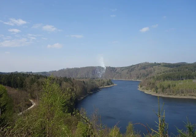 Blick zur Bleilochtalsperre