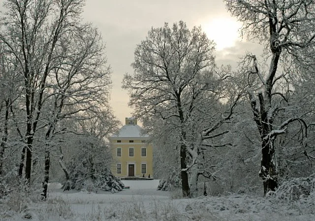 Schloss und Park Luisium, Süden