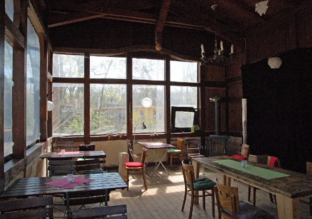 Peißnitzhaus, Gartenlokal