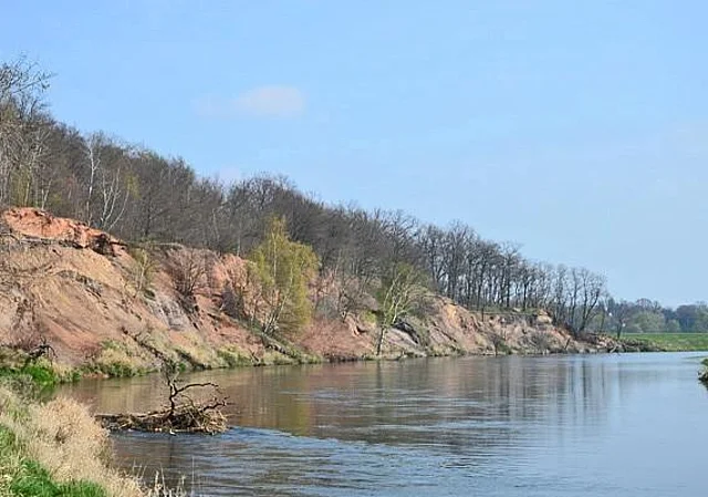 Mulde, Rotes Ufer