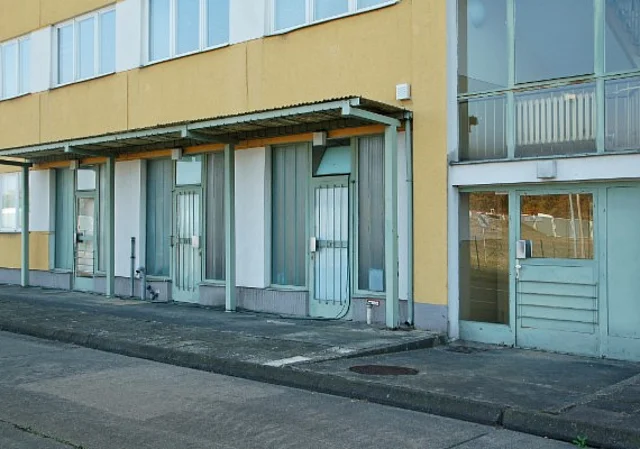 Rückseite des Stabsgebäudes