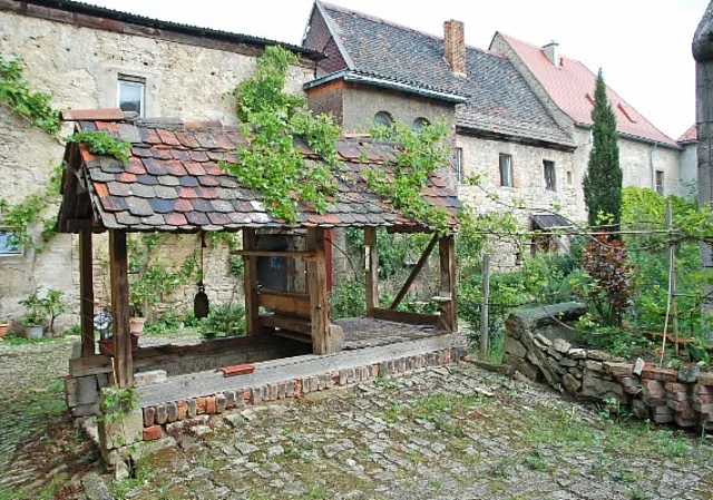 Kloster Zscheiplitz, Klostergarten