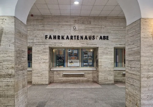 Bahnhofsgebäude Weißenfels