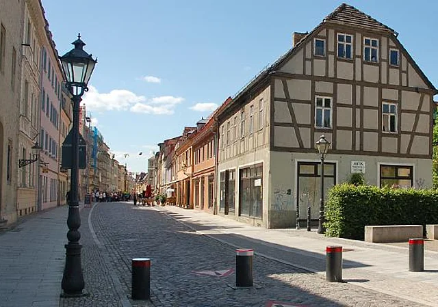 Collegienstraße am Lutherhaus nach Nordwest