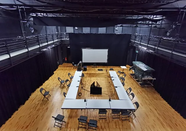 Neubau kleine Bühne Konferenzraum