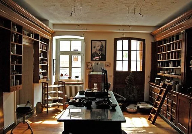 Alte Apotheke mit Apothekenmuseum