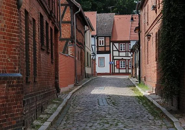 Langer Hals nach Nordwest