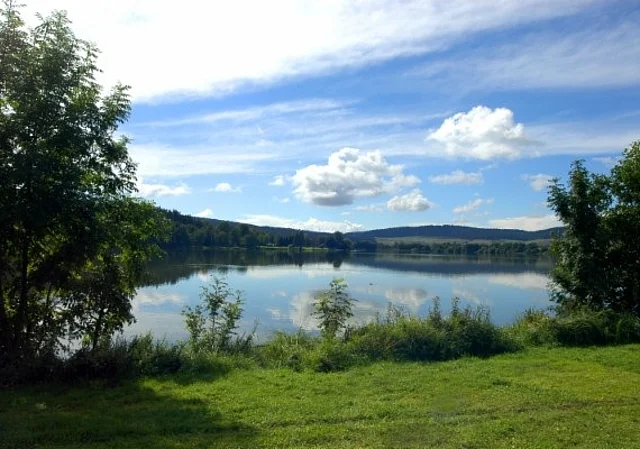 Blick auf den Stausee Hohenfelden