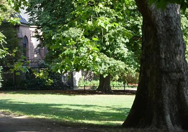 Johannapark, Lutherkirche