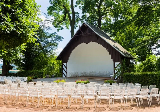 Konzertplatz mit Musikpavillon