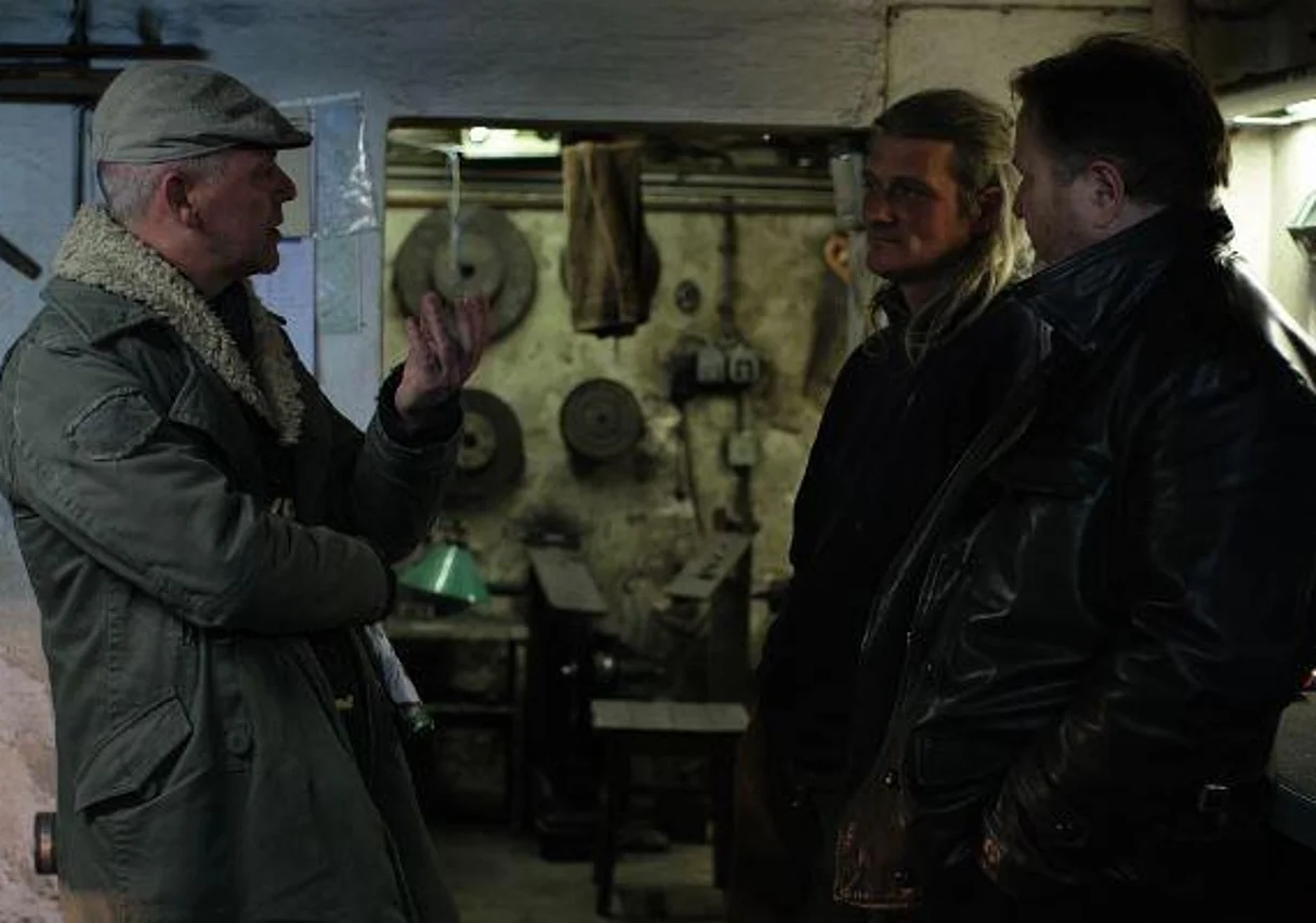 Thomas Onißeit, Maik Vollmann und Frank Willmann in der Schleiferei Vollmann in Weimar