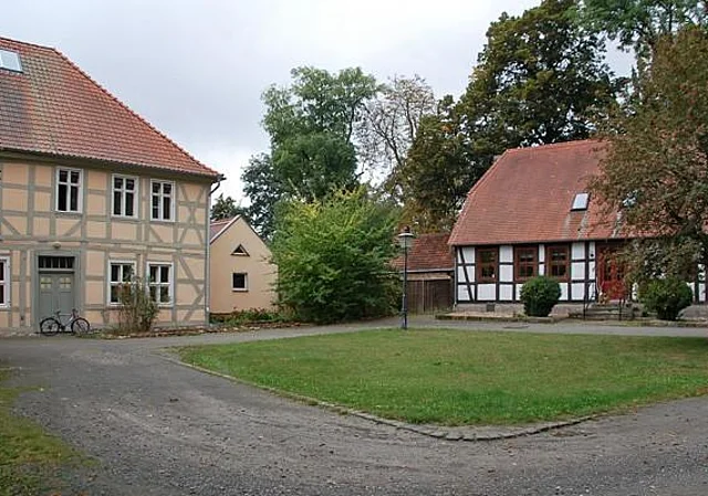 Gardelegen, Holzmarkt an der Nicoliakirche