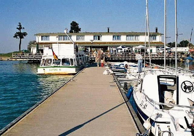 Cospudener See, Oststrand, Schiffsanlegeplatz, Pier1