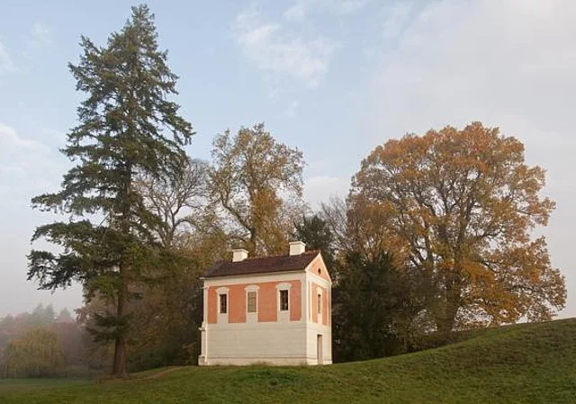 Rotes Wallwachhaus, Süden