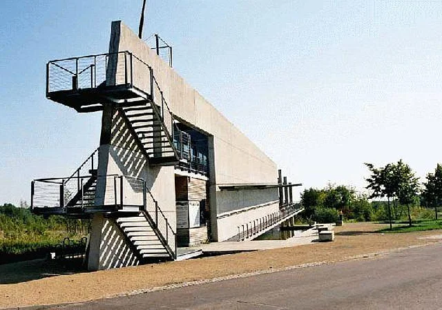 Cospudener See, Zugang Nordstrand, Info-Gebäude