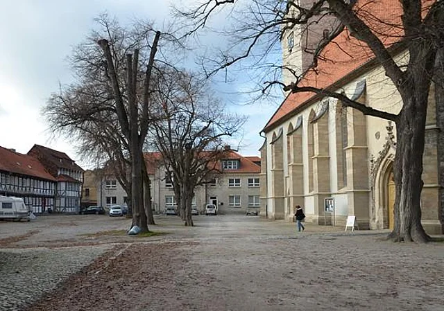 Stephanikirchhof nach Westen
