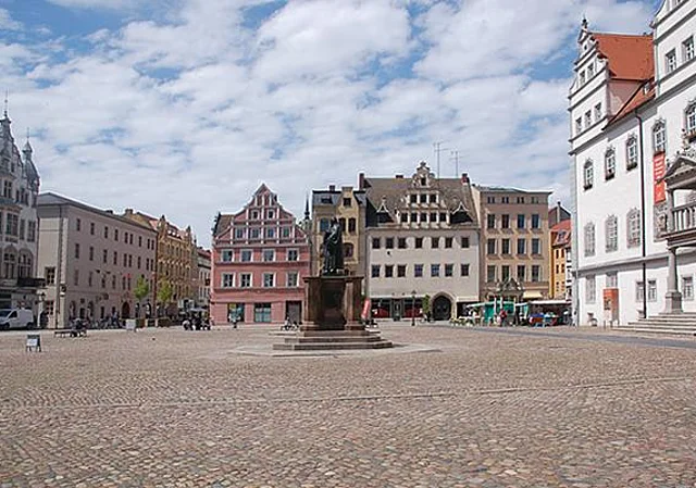 Markt nach Westen
