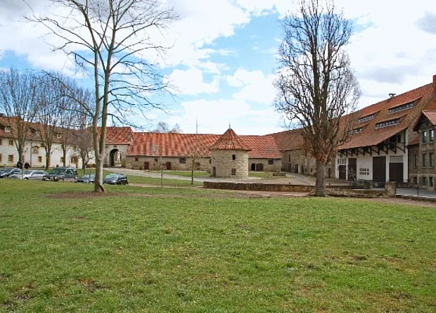 Kloster Hedersleben, Remise, Torhaus, Ochsenstall, Taubenturm 