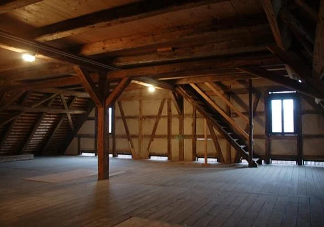 Trockenboden, Obergeschoss