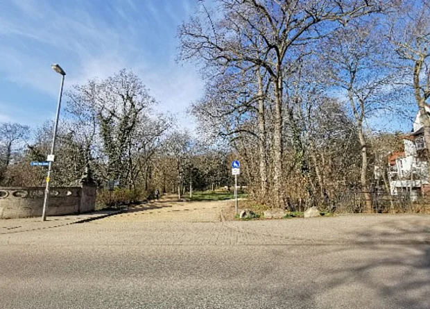 Luisenpark Eingang Norden Hohenzollernbrücke 