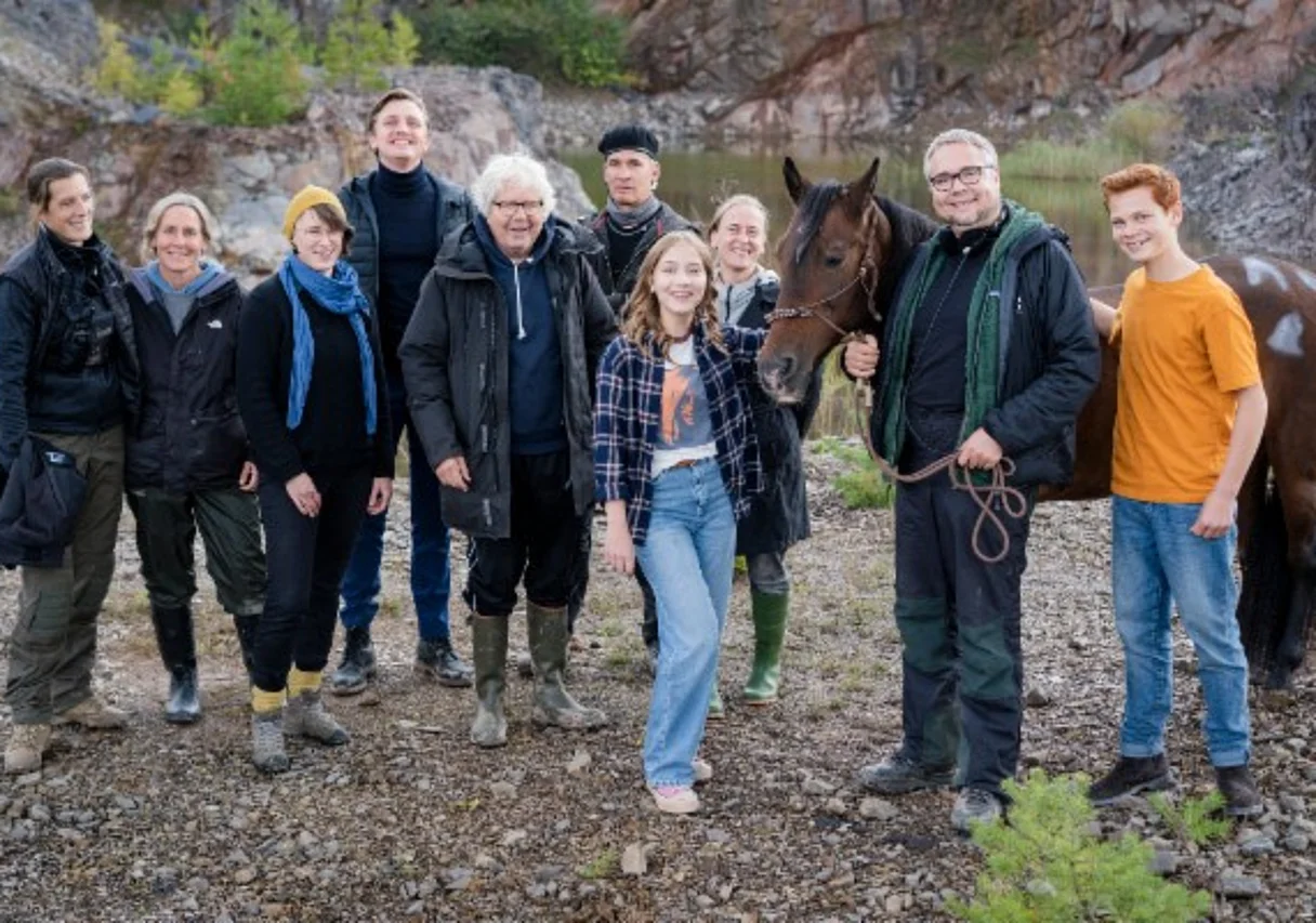 Team und Förderer am Set in Kamsdorf
