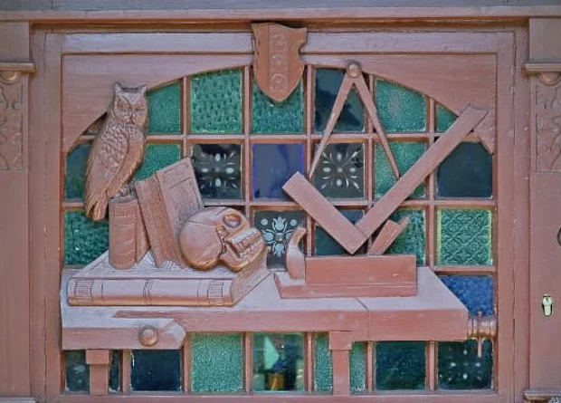 Spengler-Haus, Detail Haustür 